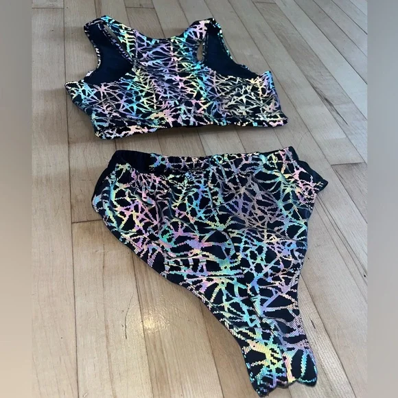 Freedom Rave Wear Geometric Reflective 2 Piece Set Medium - Picture 6 of 10